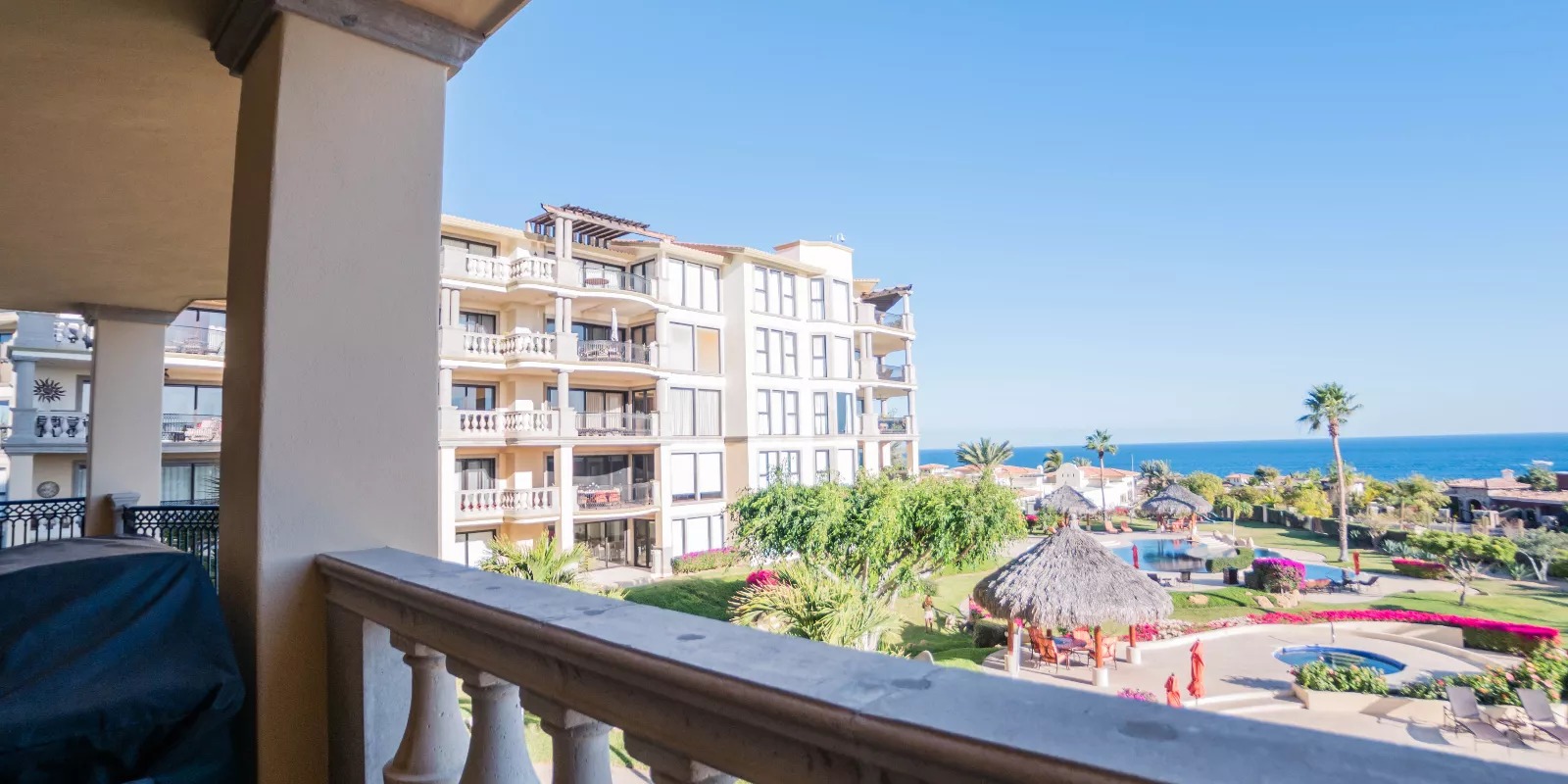 Which Celebrities Own Homes in Los Cabos?
