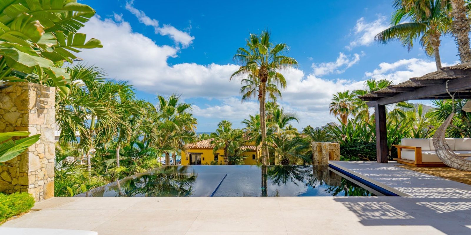 Private pool terrace at Hacienda Beach Club